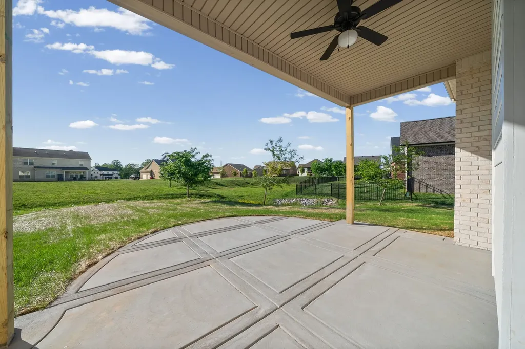 526 Foxglove Lane Clarksville TN 37043
