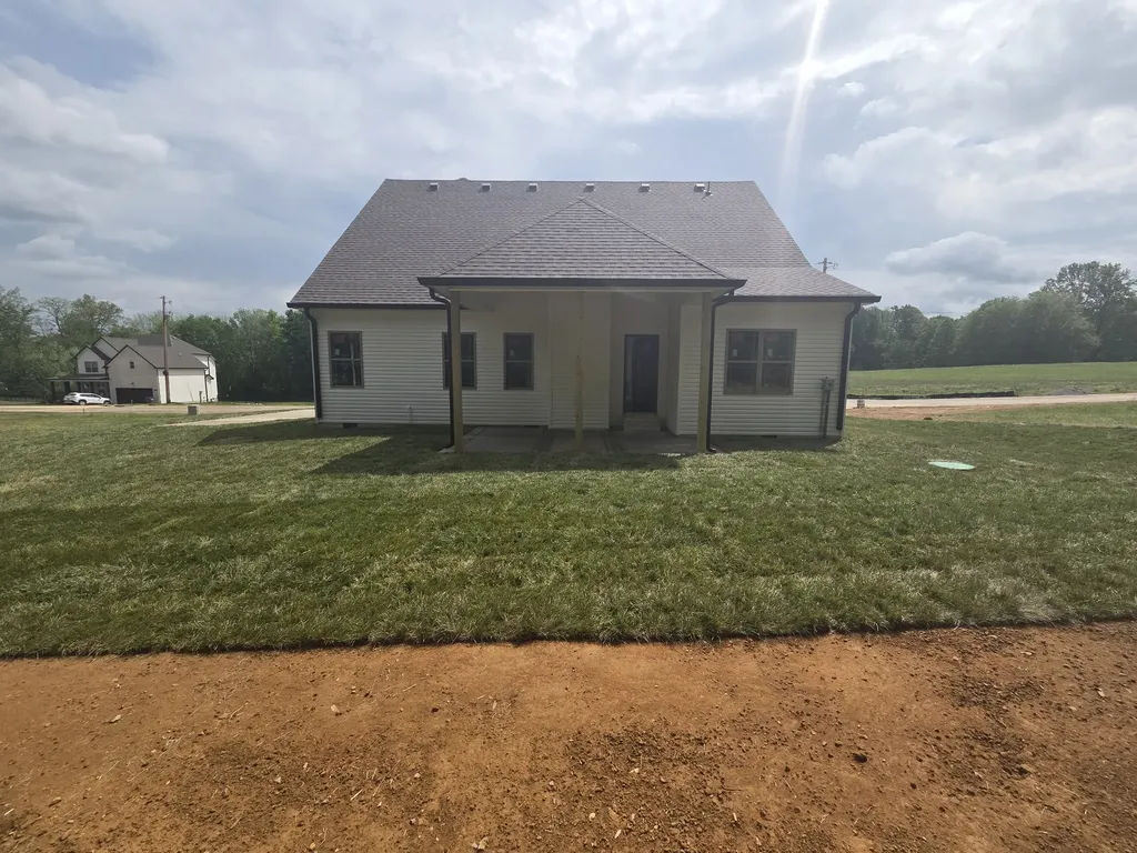 402 N Starwood Court Clarksville TN 37042