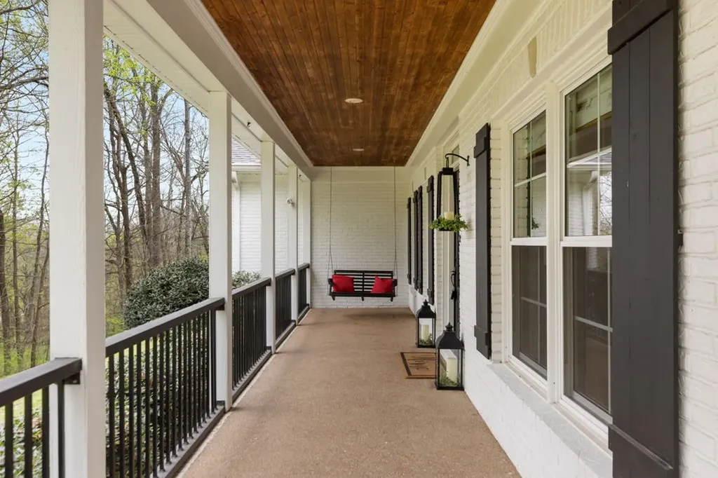 1395 Roy Sellers Road Columbia TN 38401