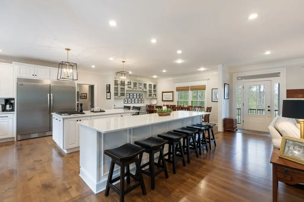 1395 Roy Sellers Road Columbia TN 38401