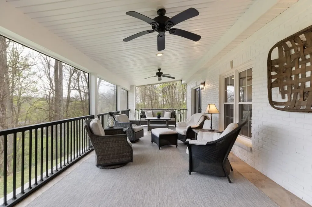 1395 Roy Sellers Road Columbia TN 38401