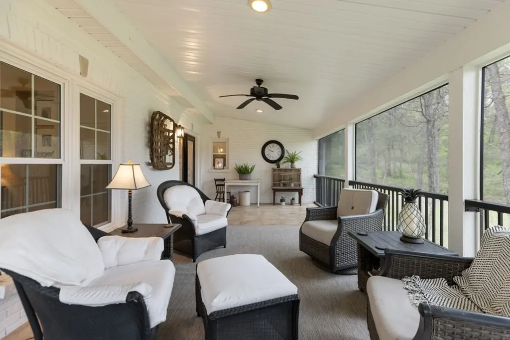 1395 Roy Sellers Road Columbia TN 38401