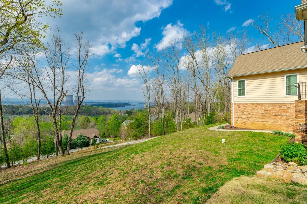 9768 Caseview Drive Harrison TN 37341