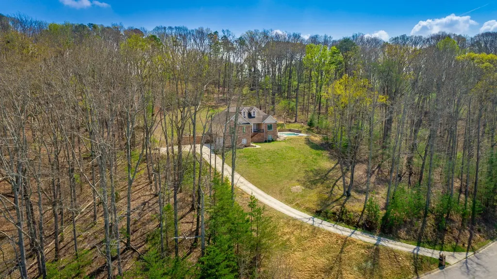 9768 Caseview Drive Harrison TN 37341