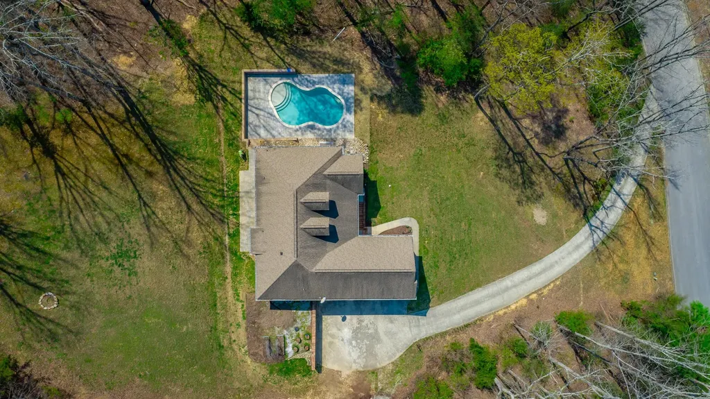 9768 Caseview Drive Harrison TN 37341