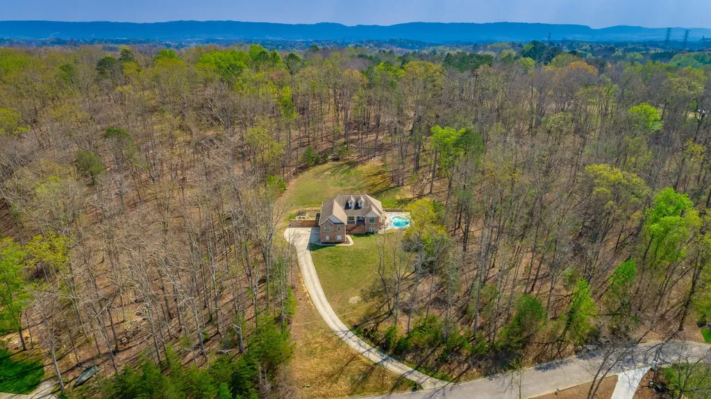 9768 Caseview Drive Harrison TN 37341
