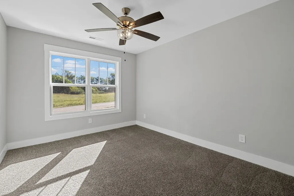 1808 Gholson Road Clarksville TN 37043