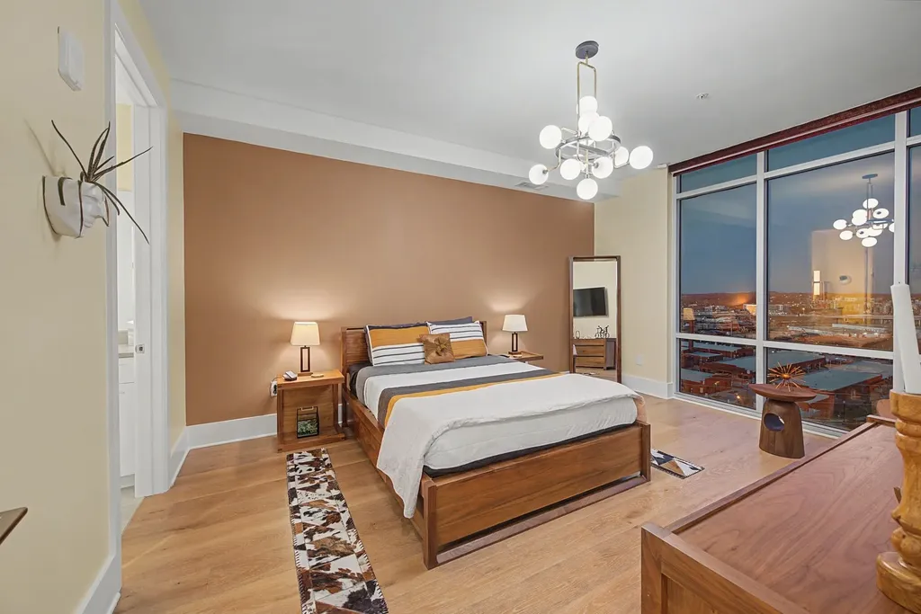 20 Rutledge Street Nashville TN 37210