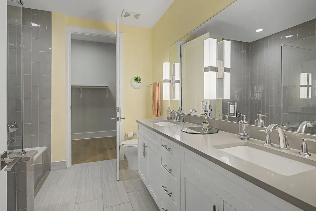 20 Rutledge Street Nashville TN 37210