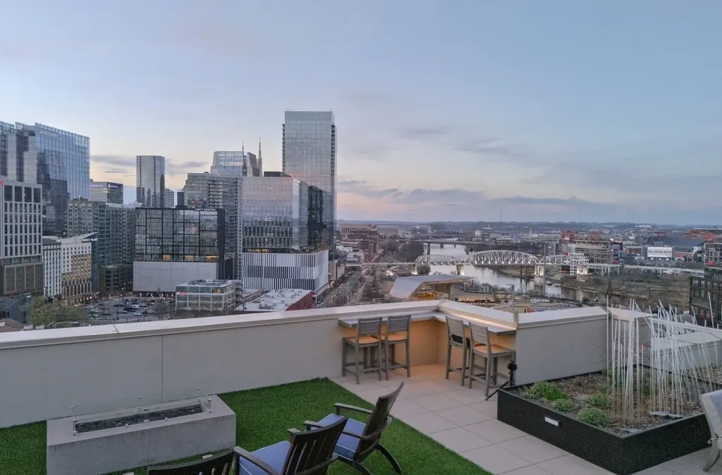 20 Rutledge Street Nashville TN 37210
