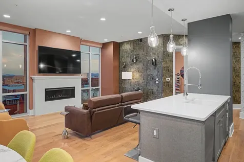 20 Rutledge Street Nashville TN 37210