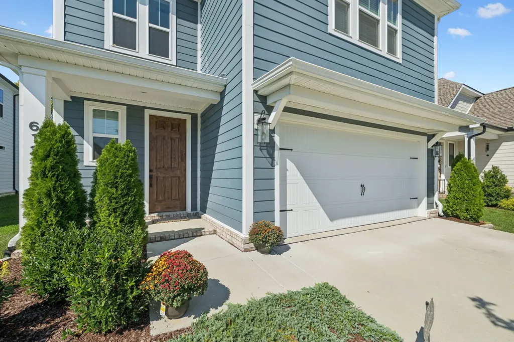 612 Conifer Drive Spring Hill TN 37174