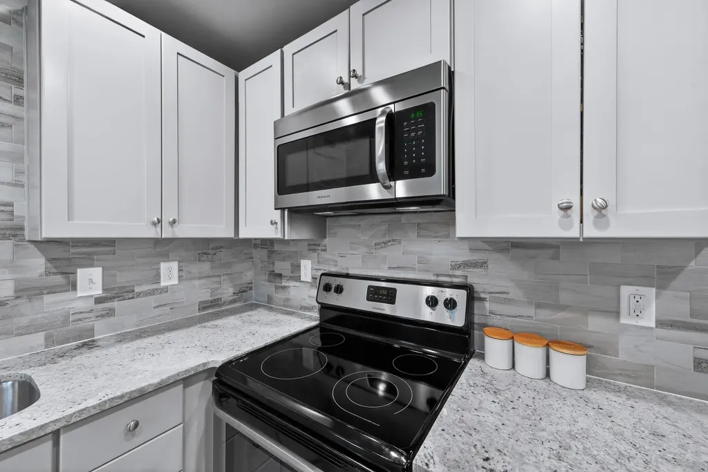 614A Annex Avenue Nashville TN 37209