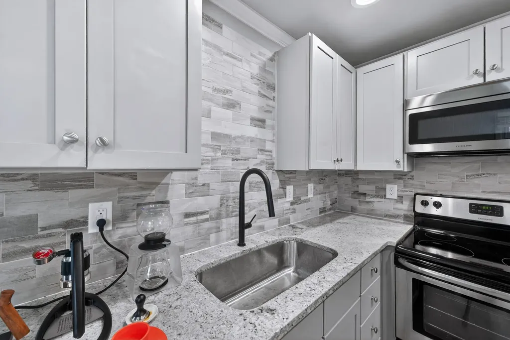 614A Annex Avenue Nashville TN 37209