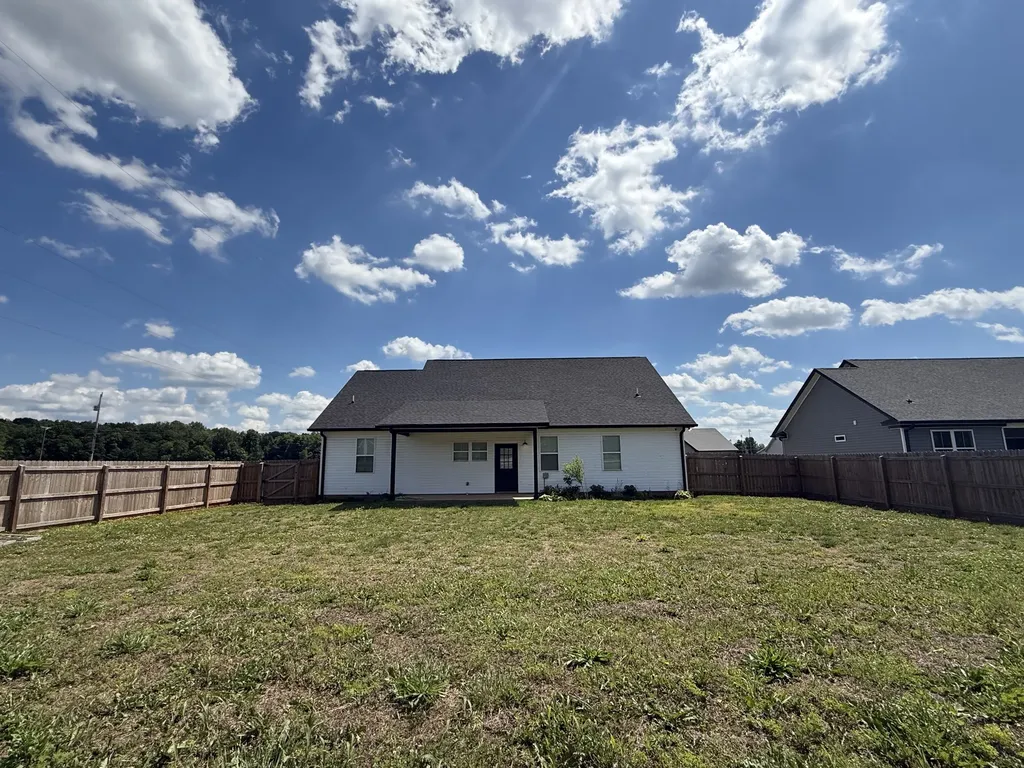 100 Burley Way Portland TN 37148