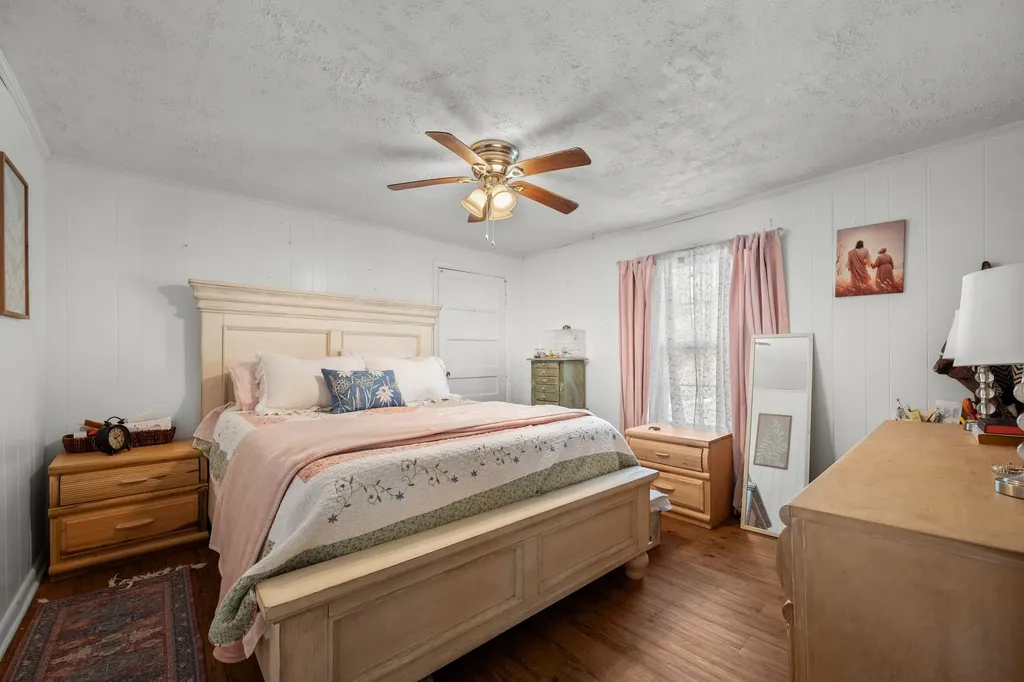 1987 Bobo Hollow Road Tullahoma TN 37388