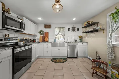1987 Bobo Hollow Road Tullahoma TN 37388