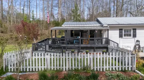 1987 Bobo Hollow Road Tullahoma TN 37388