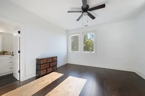 3108B Curtis Street Nashville TN 37218