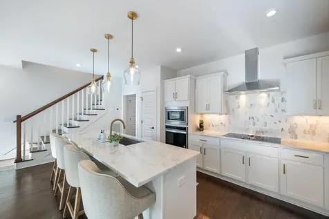 3108B Curtis Street Nashville TN 37218