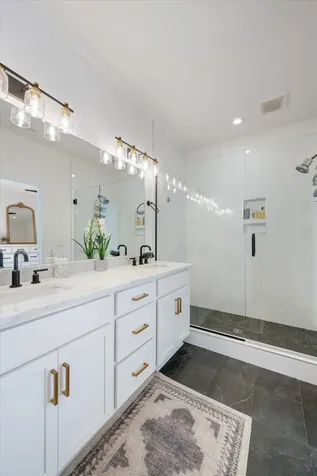 3108B Curtis Street Nashville TN 37218