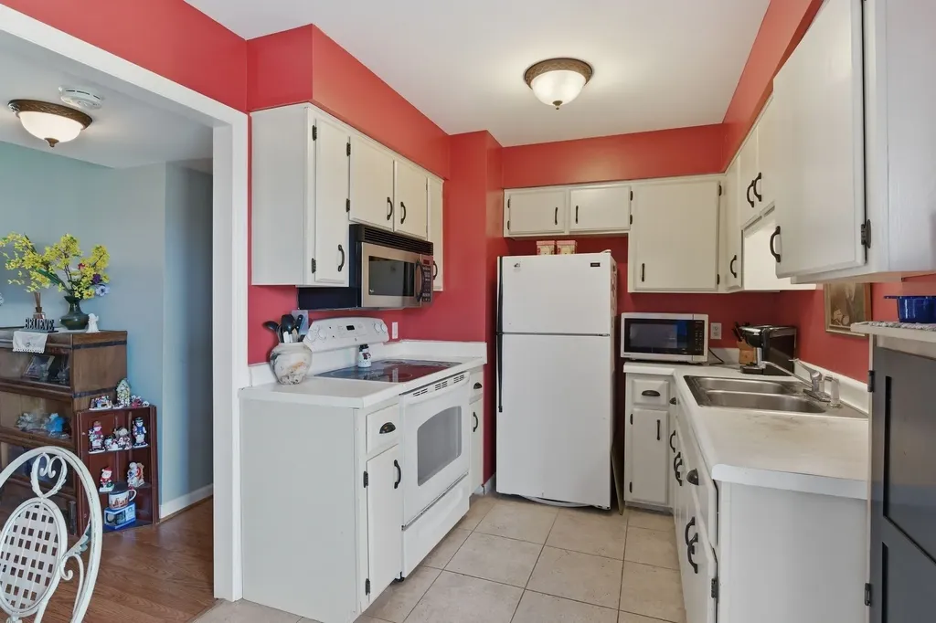 385 Deer Lake Drive Nashville TN 37221