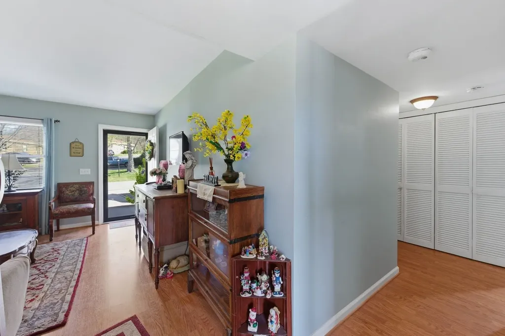 385 Deer Lake Drive Nashville TN 37221