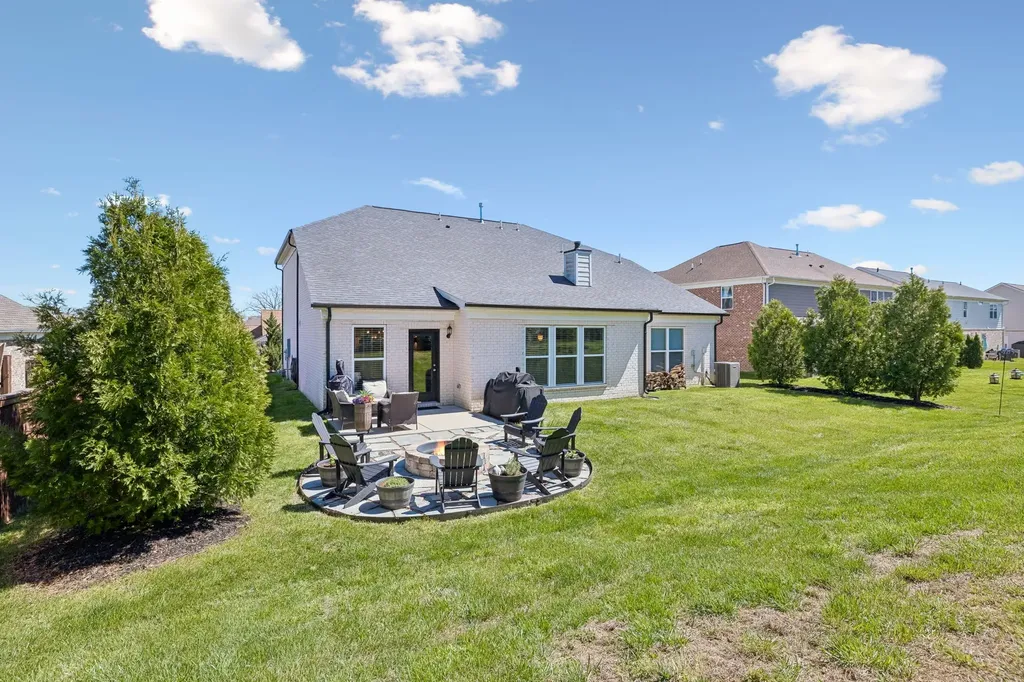 1686 Lantana Drive Spring Hill TN 37174