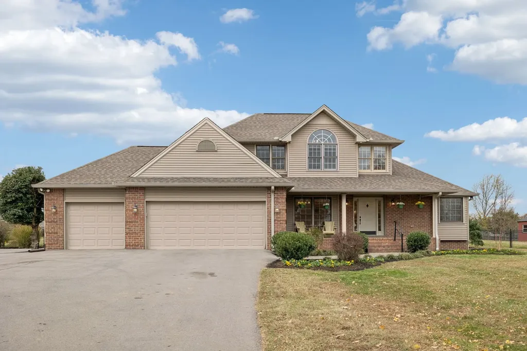 425 Tuckers Gap Road Lebanon TN 37090
