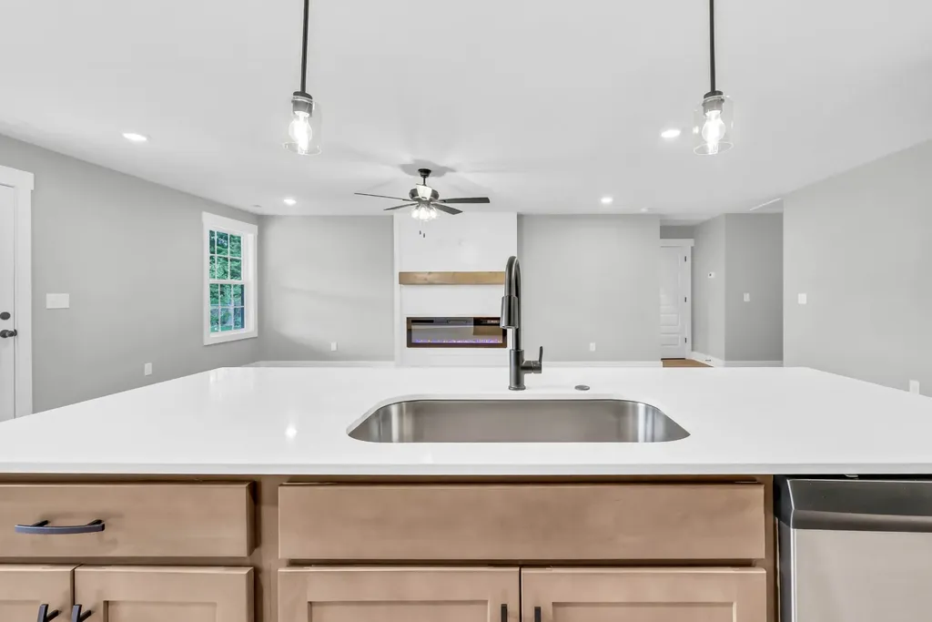 23 Virginia Terrace Clarksville TN 37042