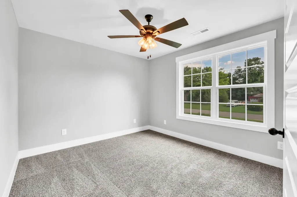 23 Virginia Terrace Clarksville TN 37042