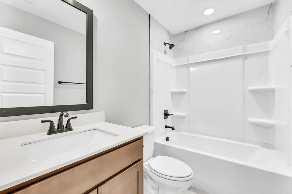 23 Virginia Terrace Clarksville TN 37042