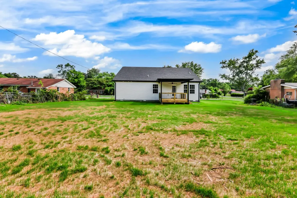 23 Virginia Terrace Clarksville TN 37042