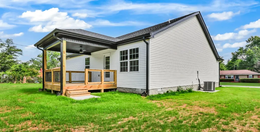 23 Virginia Terrace Clarksville TN 37042