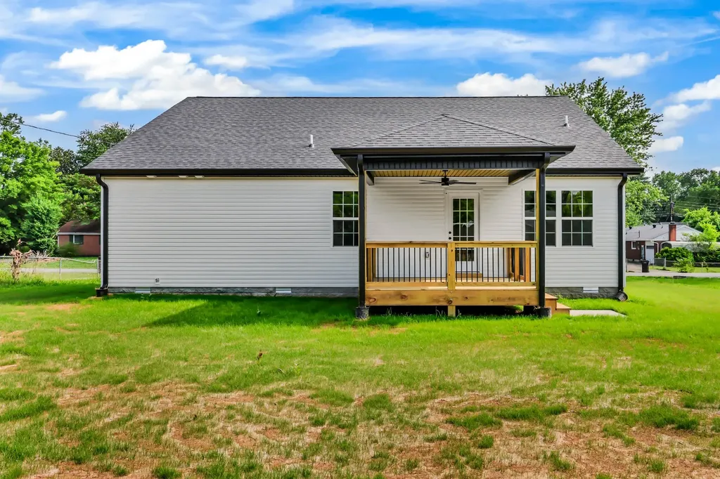 23 Virginia Terrace Clarksville TN 37042