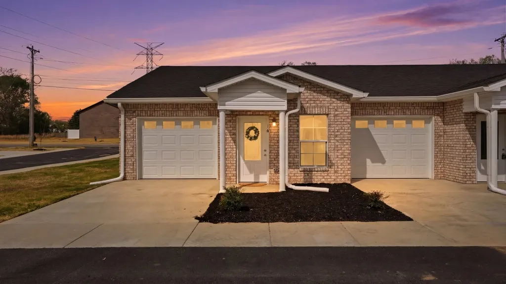 741 Kings Lane Tullahoma TN 37388