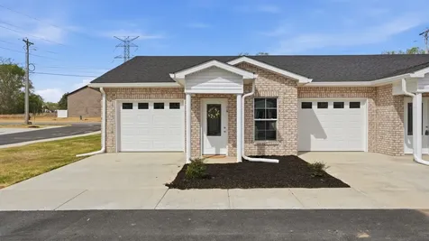 741 Kings Lane Tullahoma TN 37388