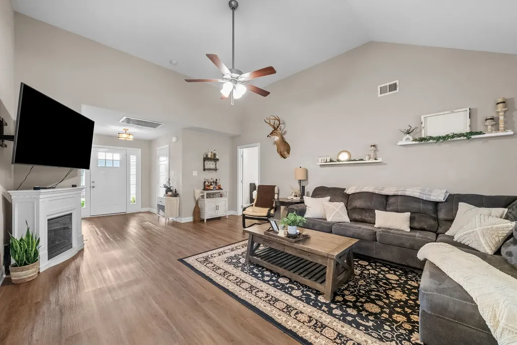873 Lutz Lane Clarksville TN 37042