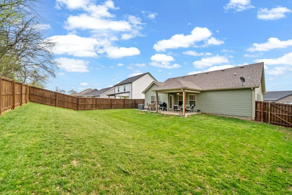 873 Lutz Lane Clarksville TN 37042