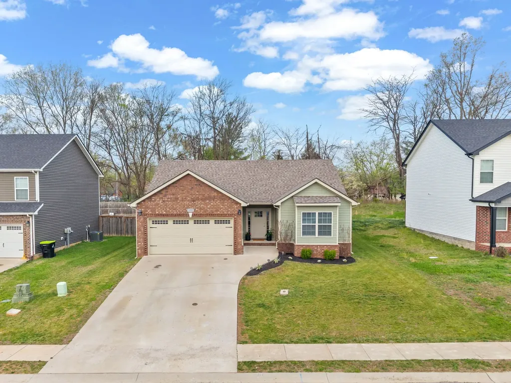 873 Lutz Lane Clarksville TN 37042