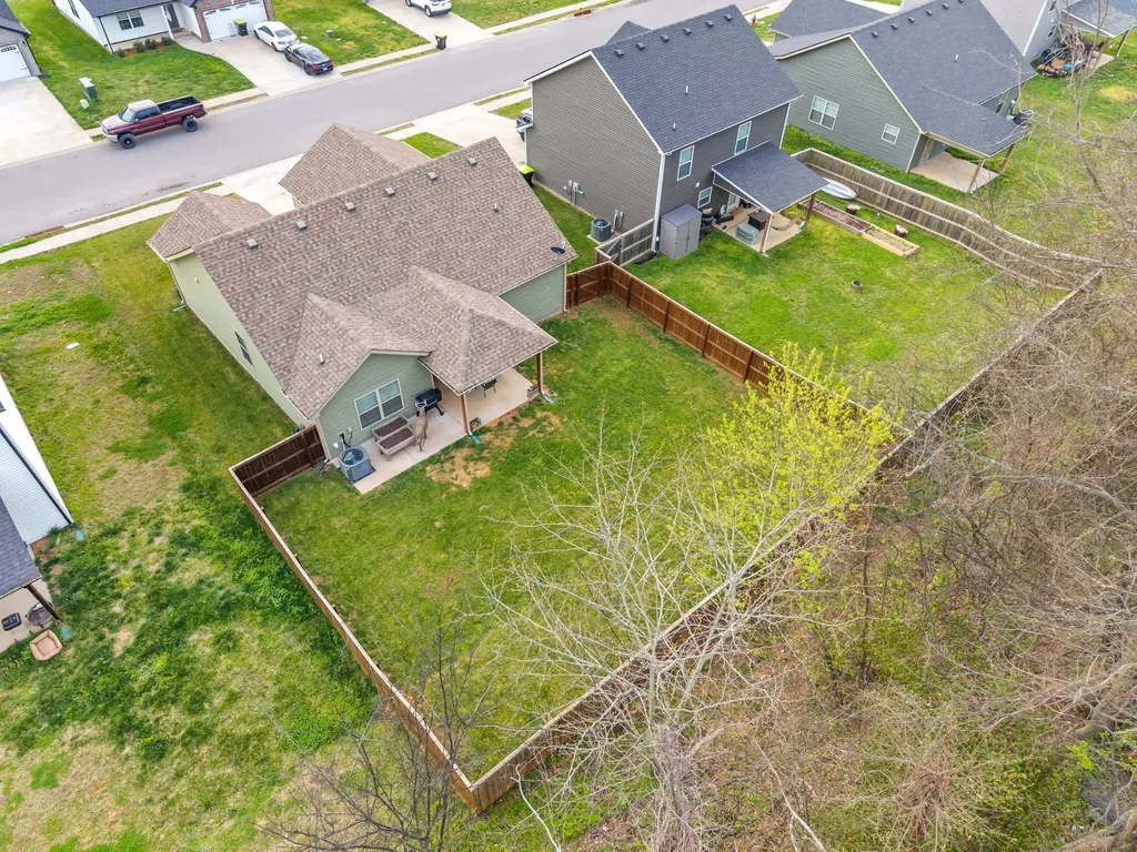 873 Lutz Lane Clarksville TN 37042