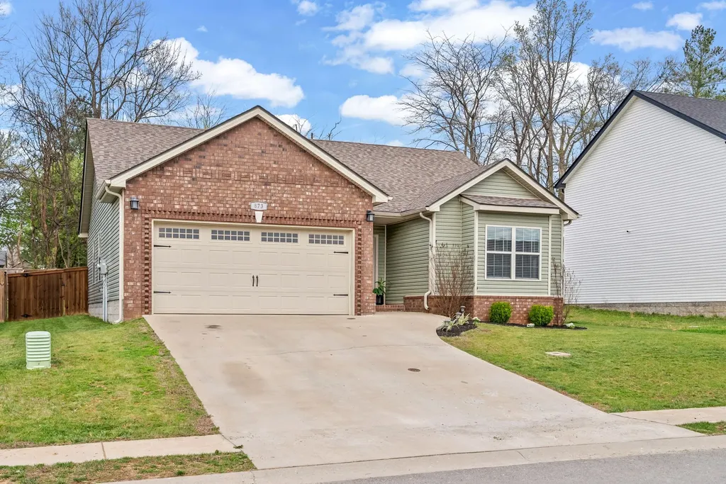 873 Lutz Lane Clarksville TN 37042
