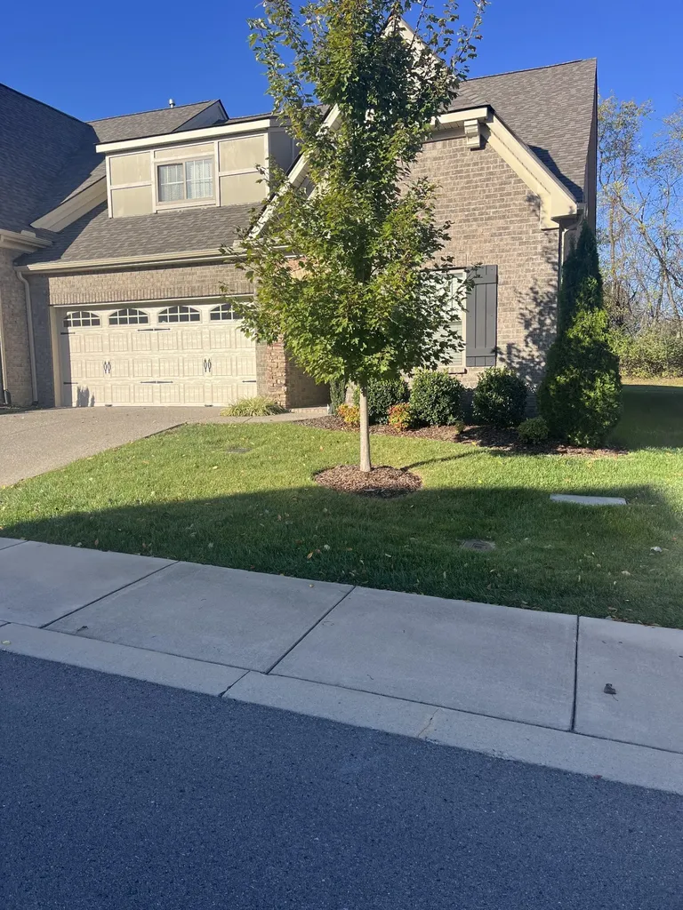 3211 Chaucer Lane Gallatin TN 37066