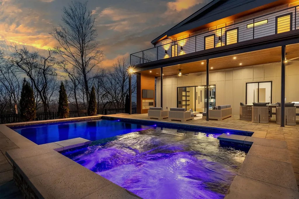 5425 Franklin Pike Nashville TN 37220