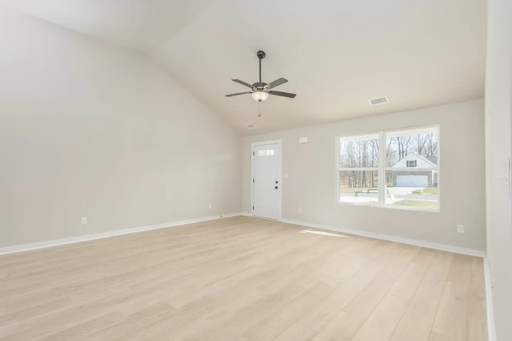 103 Cherry Blossom Way Dickson TN 37055