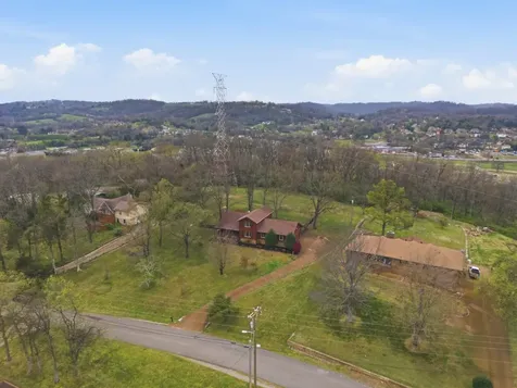 506 Woodshire Drive Goodlettsville TN 37072