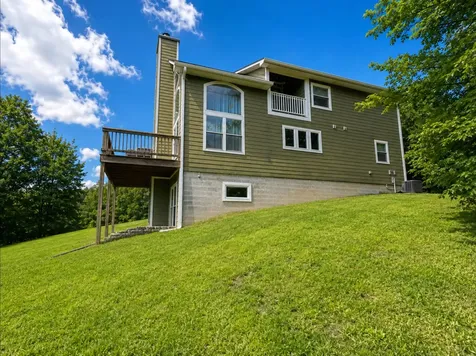 4042 Jones Hollow Road Lobelville TN 37097