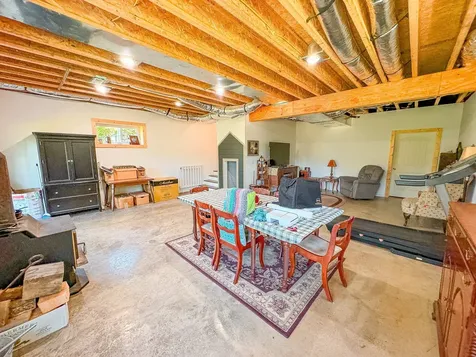 4042 Jones Hollow Road Lobelville TN 37097