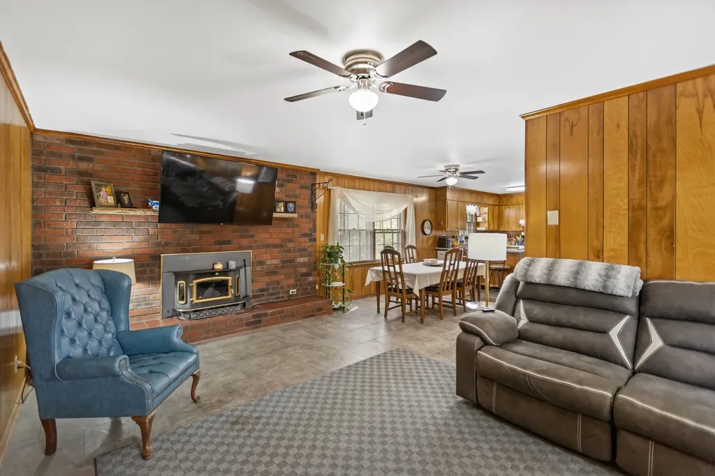 118 Bel Aire Drive Winchester TN 37398