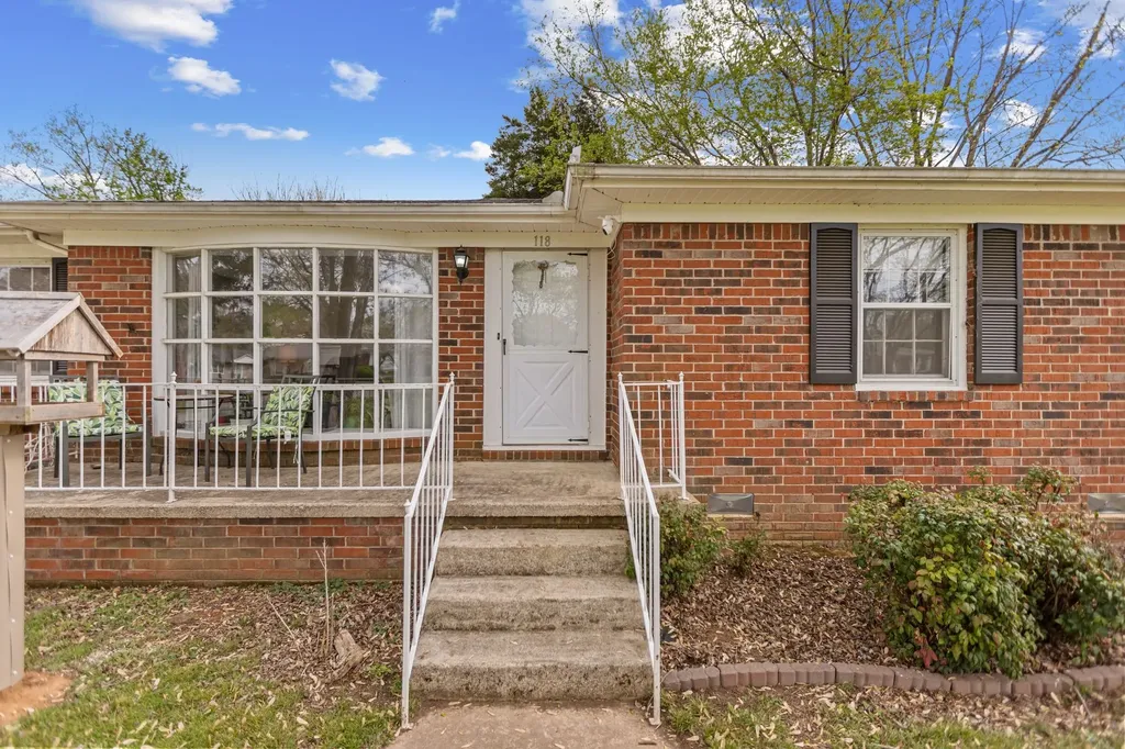 118 Bel Aire Drive Winchester TN 37398